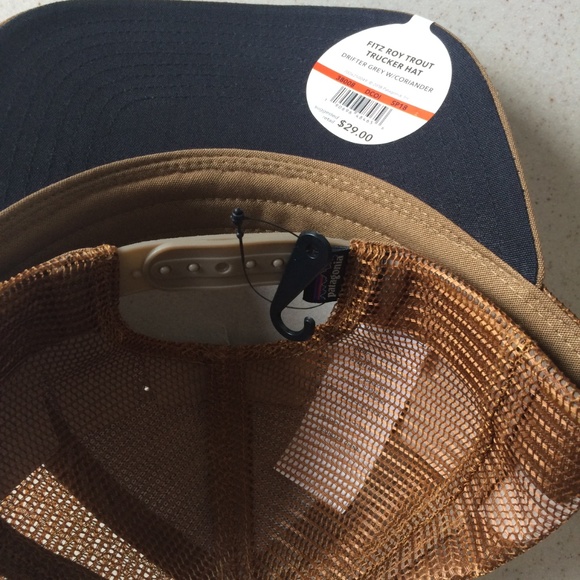 SOLD - Patagonia Fitz Roy Trout Trucker Hat  New - Picture 5 of 7